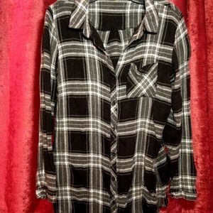 Cloth and stone, size L, long flannel, black and white plaid, soft fabric